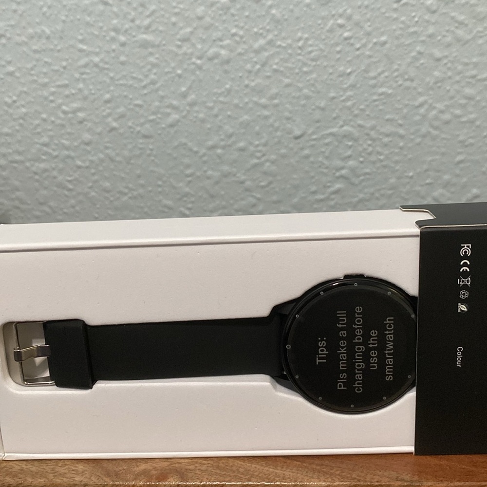 NEW Smart Watch - Picture 5 of 5